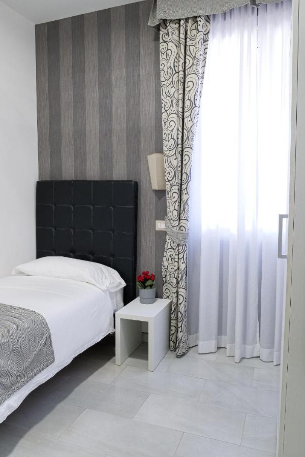 Hotel Terrazza Magenta Рим Екстер'єр фото