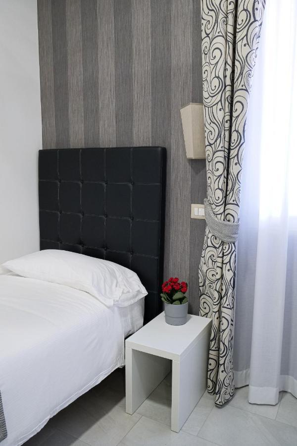 Hotel Terrazza Magenta Рим Екстер'єр фото